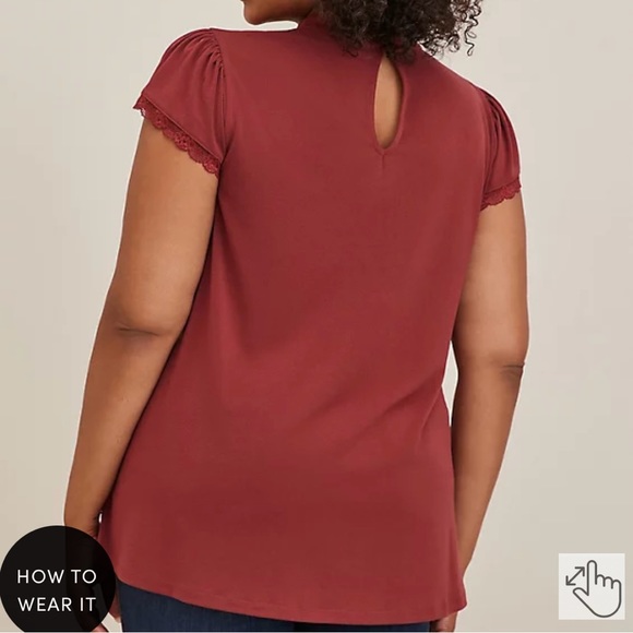 Torrid Studio Crepe Jersey Mock Neck Lace Pieced Keyhole Top Size 4 - Picture 5 of 13